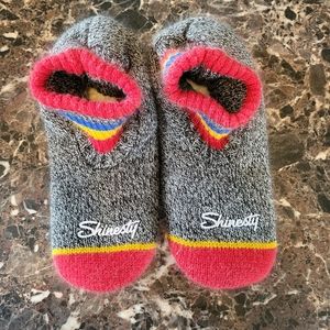 Shinesty ultra-plush slippers